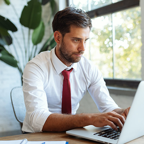 Online Masters in Finance Student