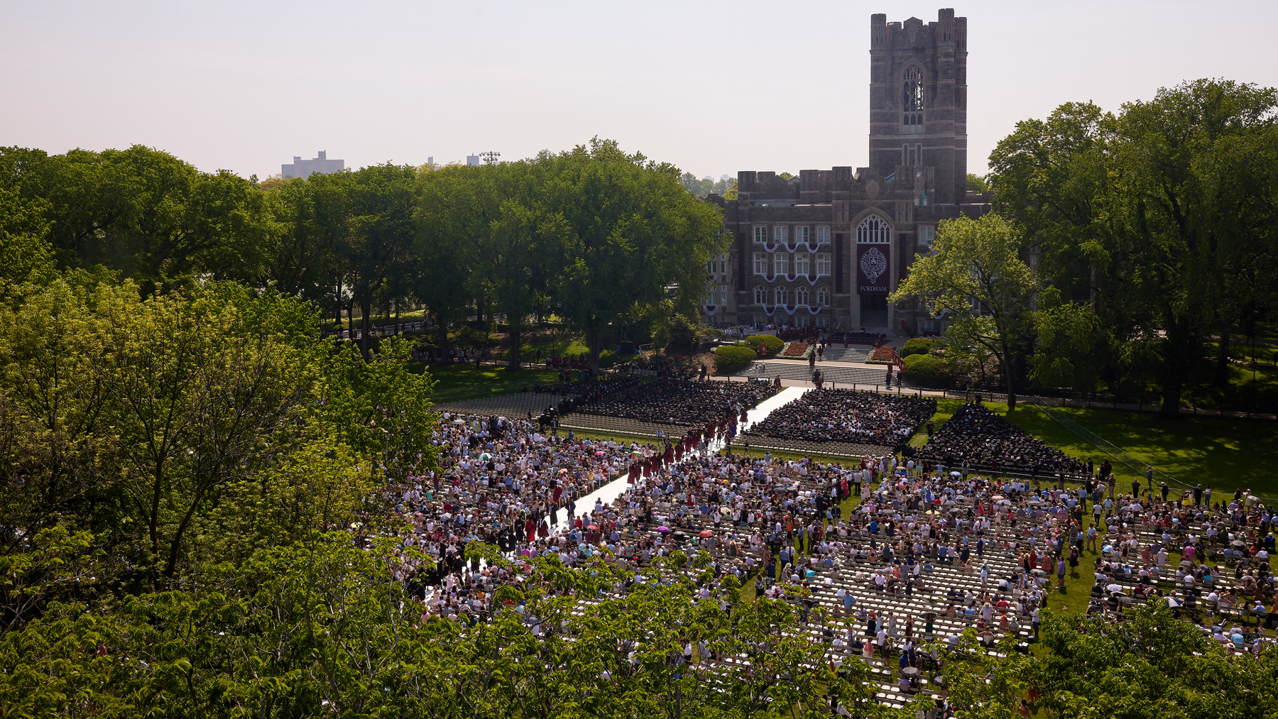 Crowd assembling on Edward's Parade for Commencement