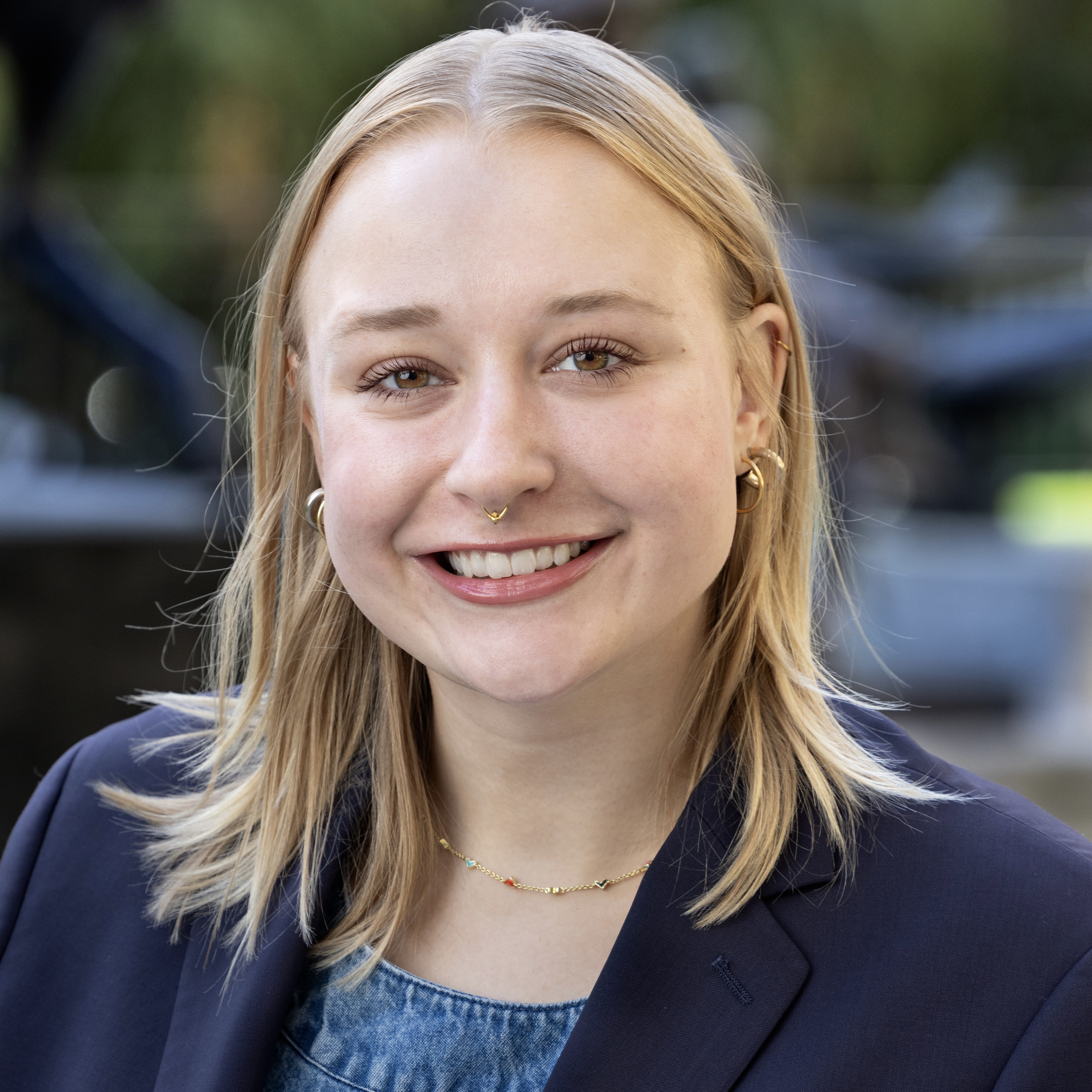 Headshot of student intern, Laura Oldfather