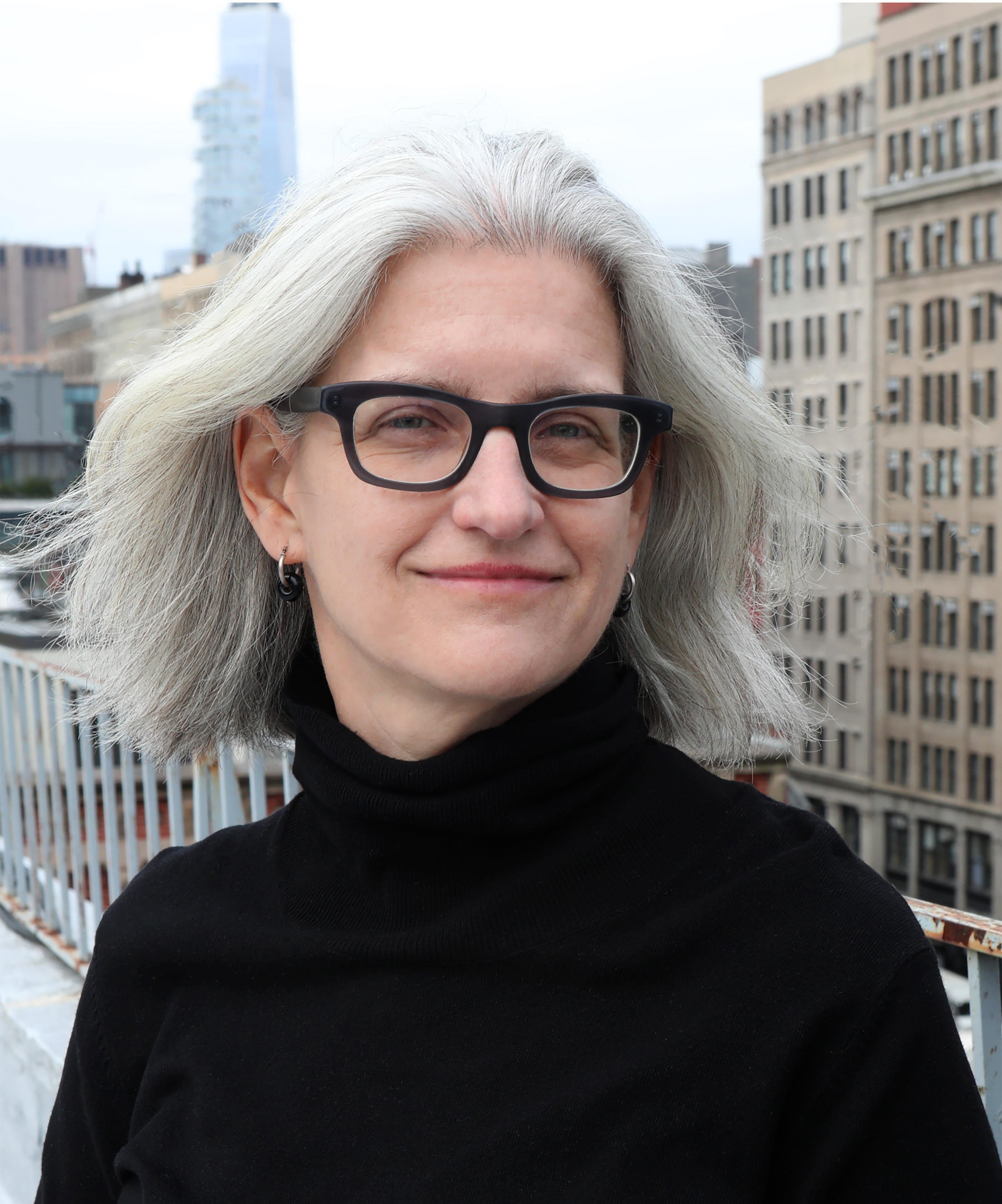 Kelly Anderson headshot