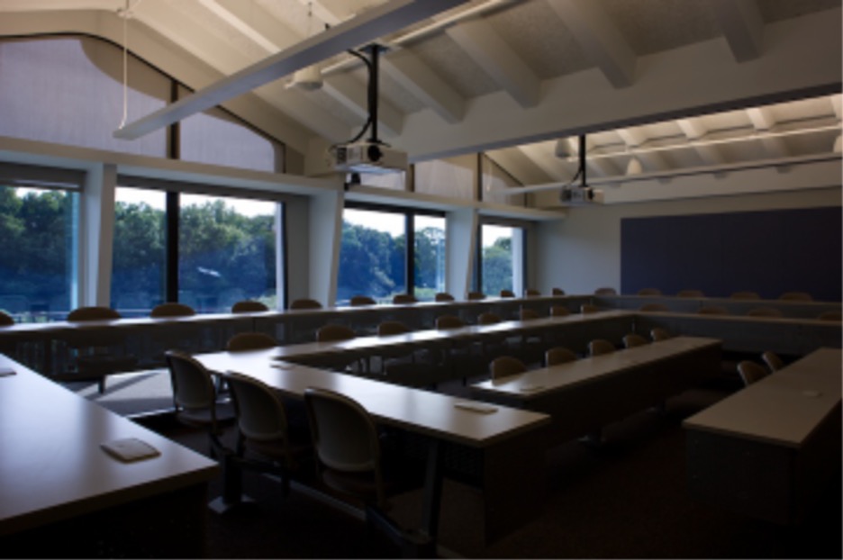 Westchester lecture style classroom with desks and chairs