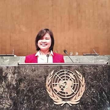 IPED student Yap at the UN podium