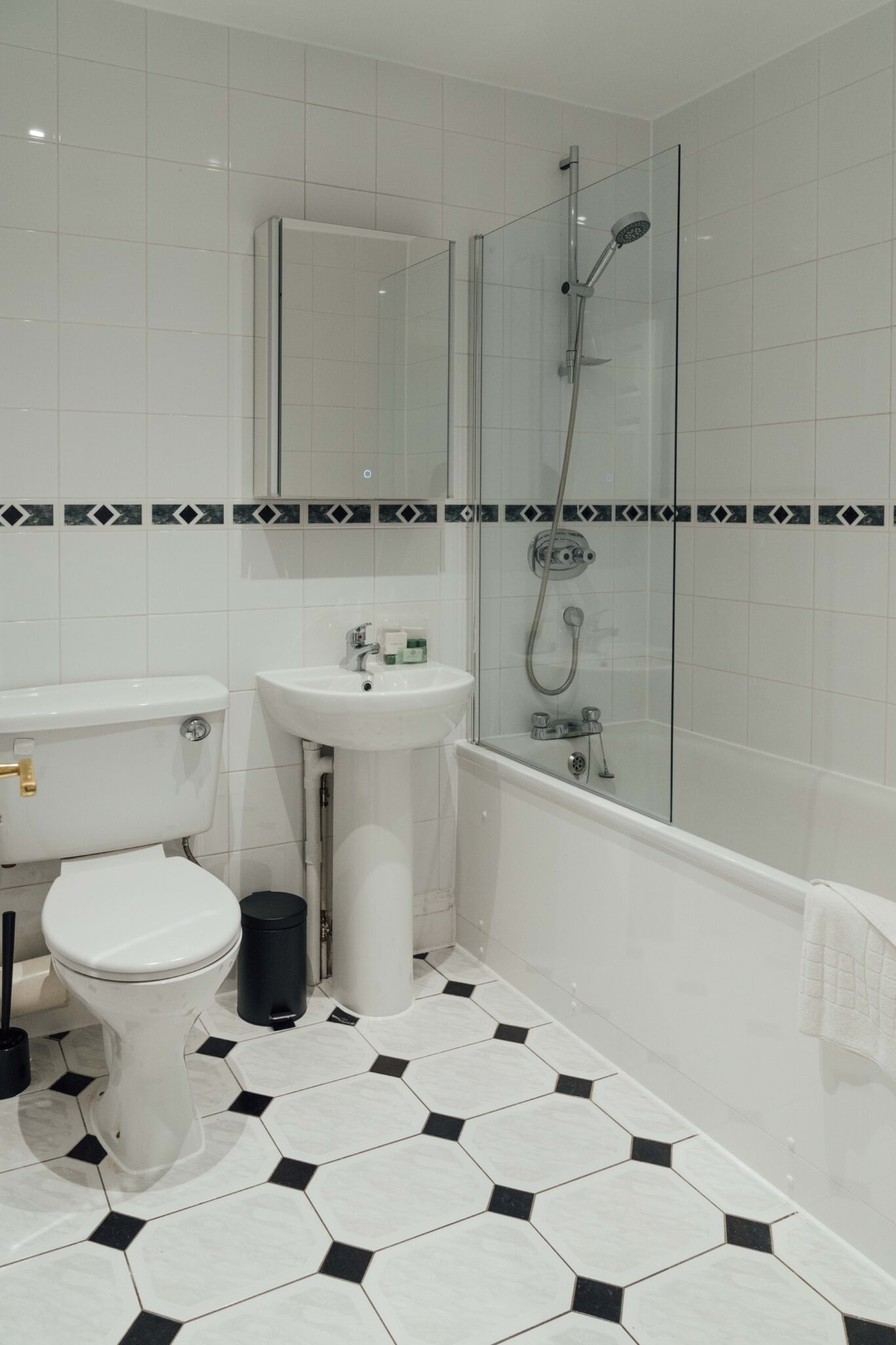 bathroom in Clerkenwell student housing