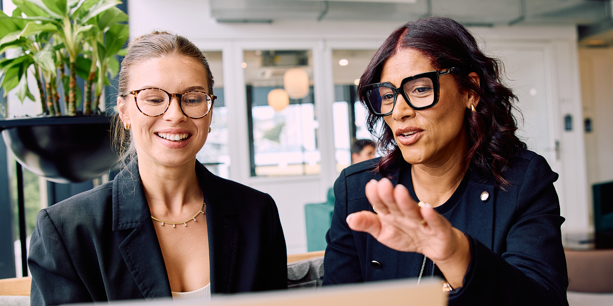 Female Mentor Coaching Mentee