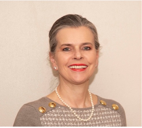 Antoinette Lombard Headshot