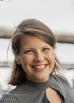 samantha muzzulin headshot