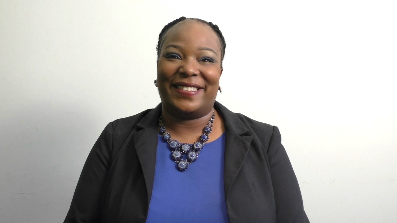 samara gadsden headshot