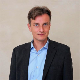 Mathias Siems