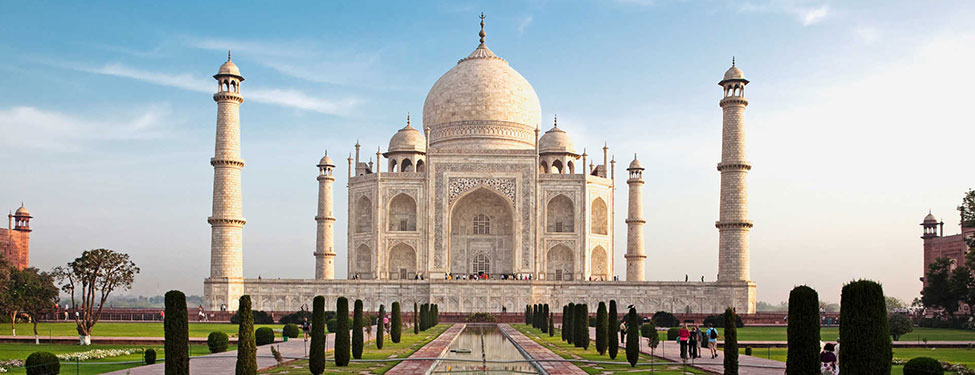 Front view of Taj Mahal