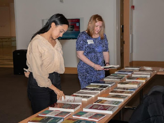 Research_Office_First_Book_Display_at_2022_Research_Day